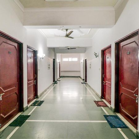 J C Guest House Hasanganj Bagian luar foto